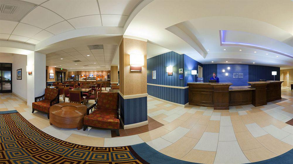 Holiday Inn Express Hotel & Suites Santa Cruz By Ihg Bagian luar foto