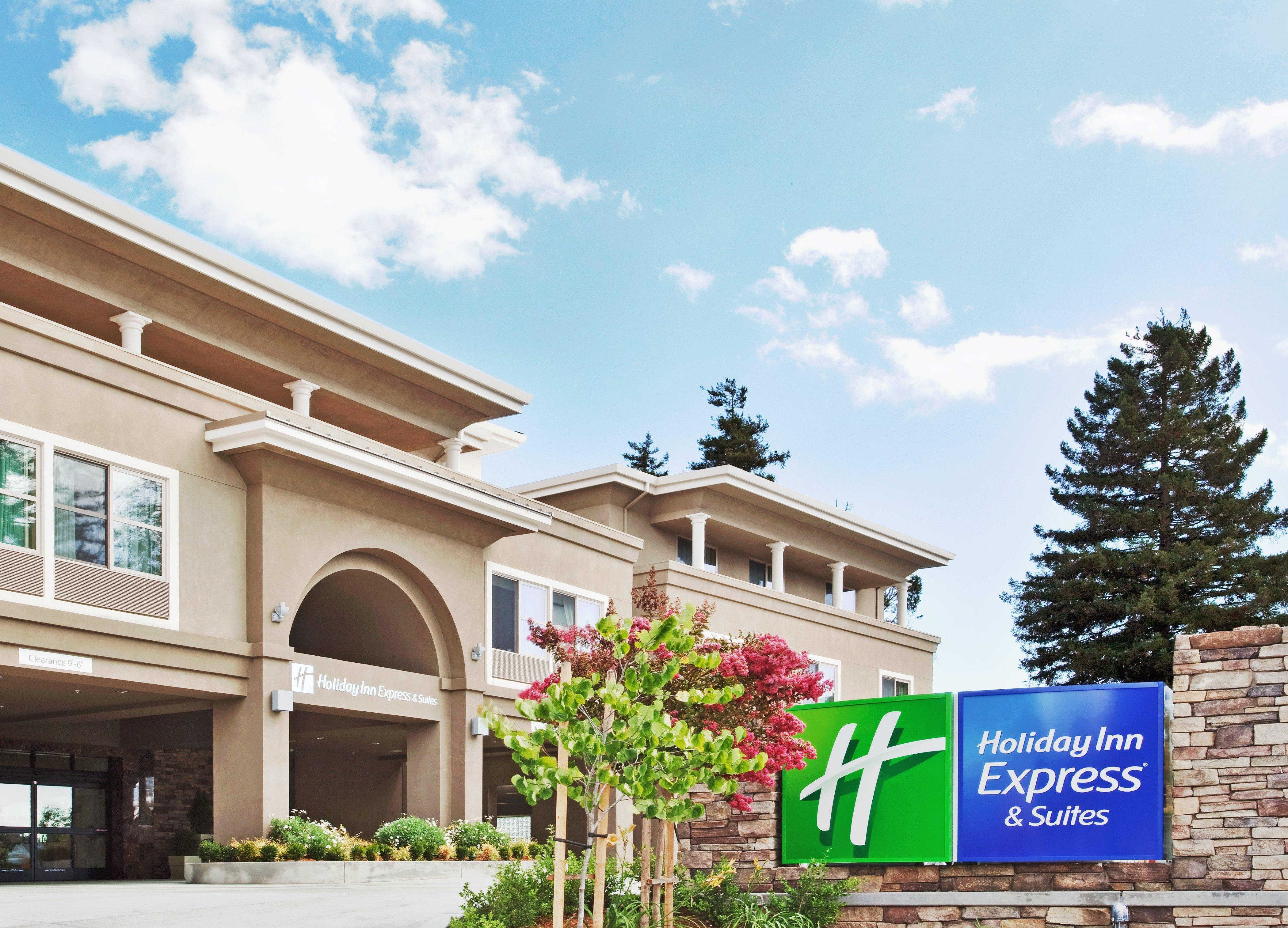 Holiday Inn Express Hotel & Suites Santa Cruz By Ihg Bagian luar foto