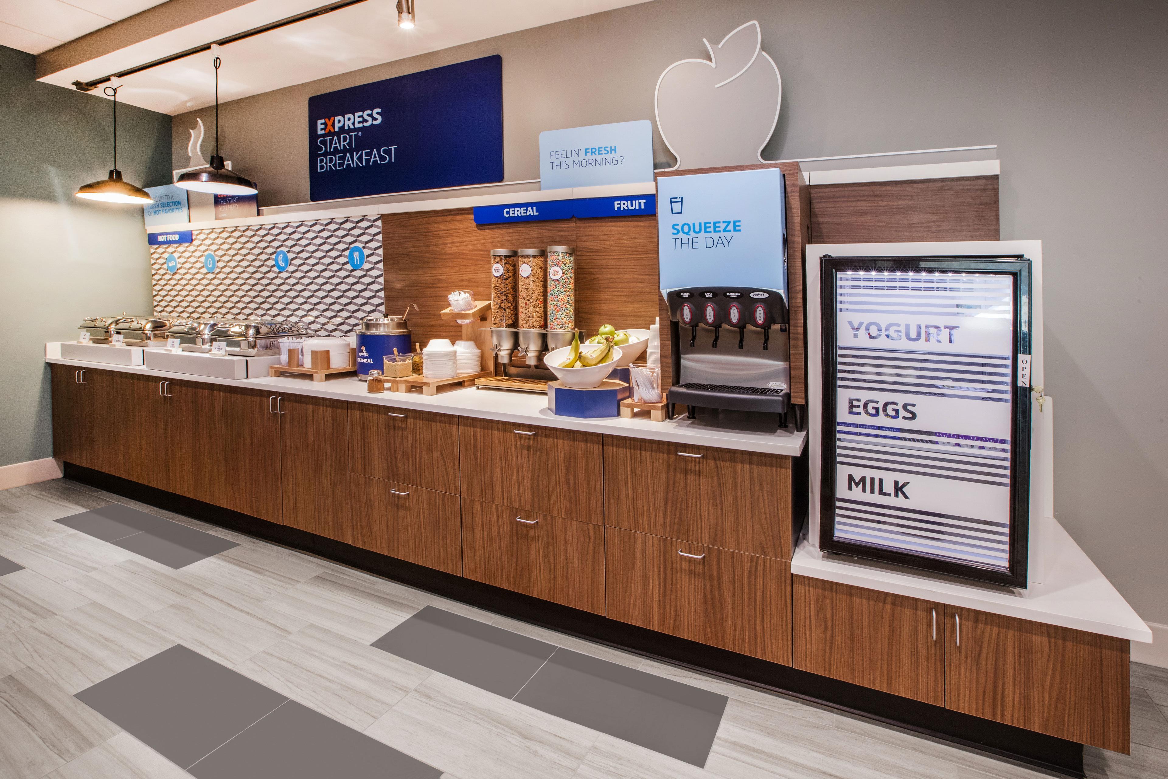 Holiday Inn Express Hotel & Suites Santa Cruz By Ihg Bagian luar foto