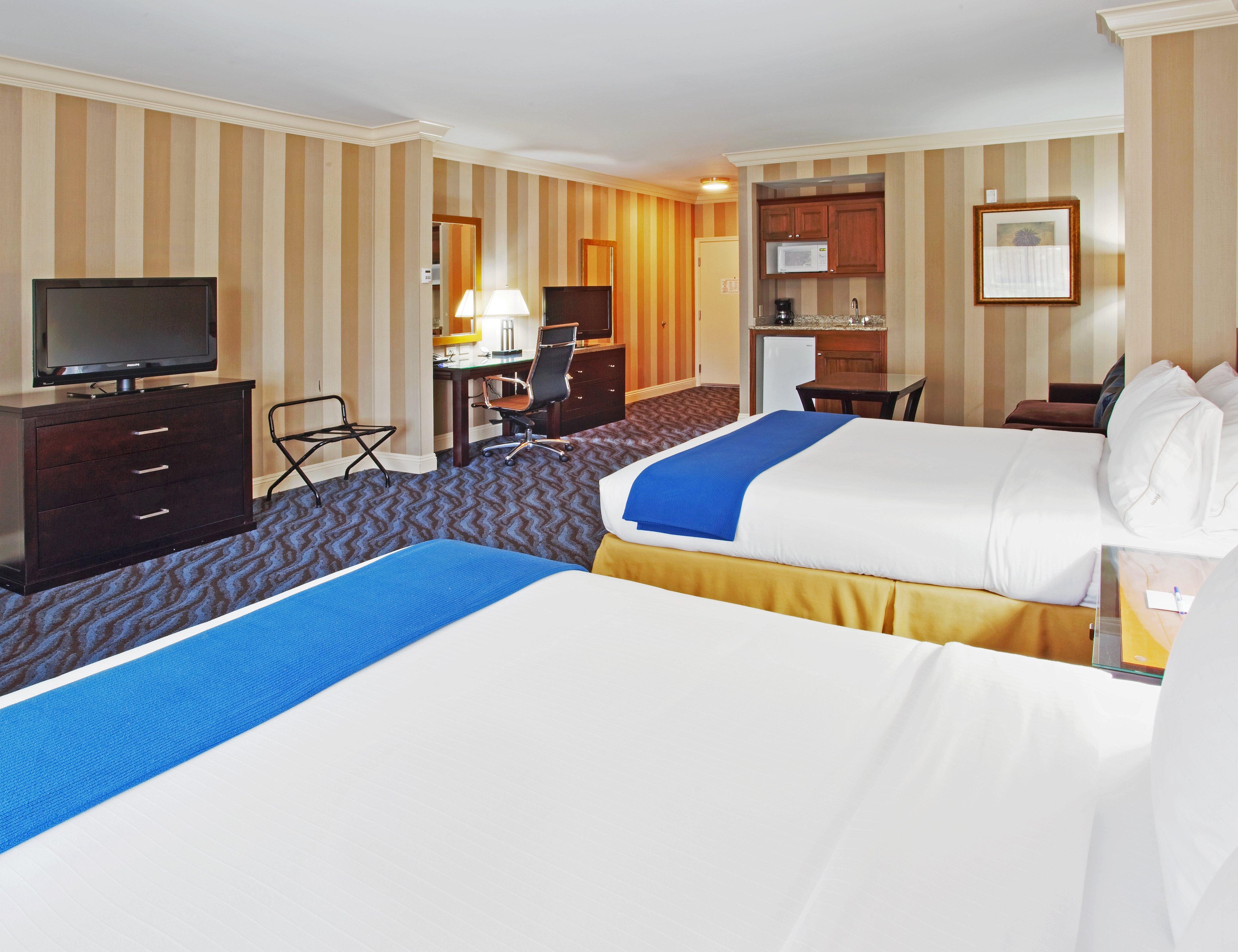 Holiday Inn Express Hotel & Suites Santa Cruz By Ihg Bagian luar foto
